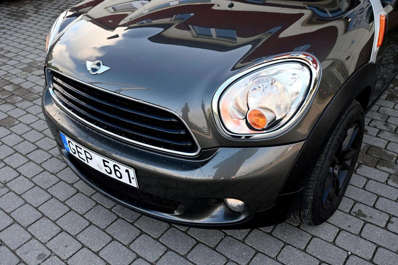 MINI One D Countryman