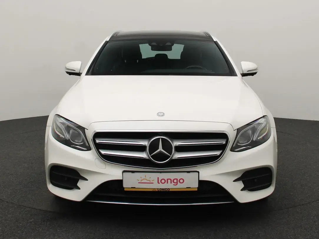 Mercedes-Benz E 220