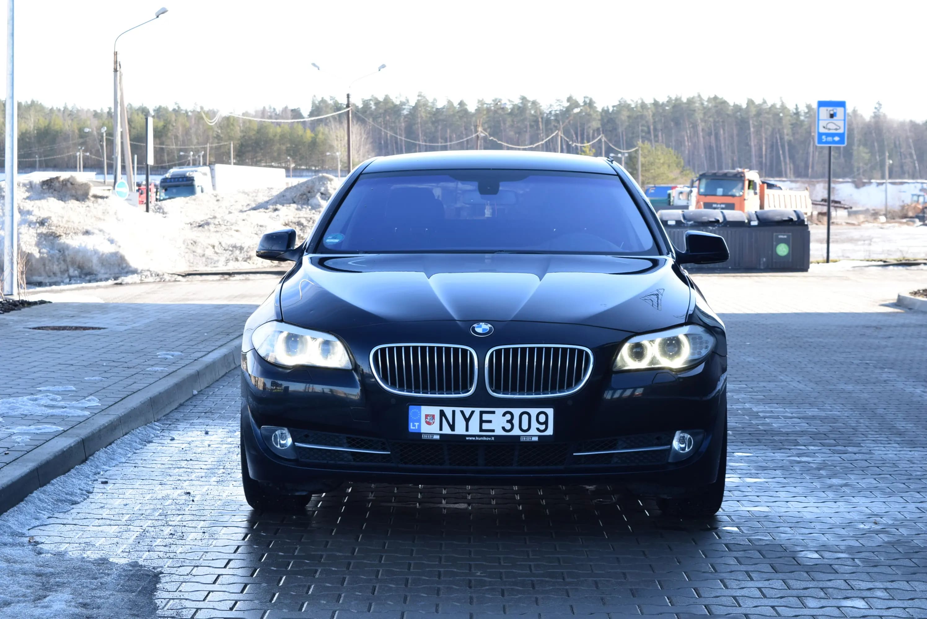 BMW 520