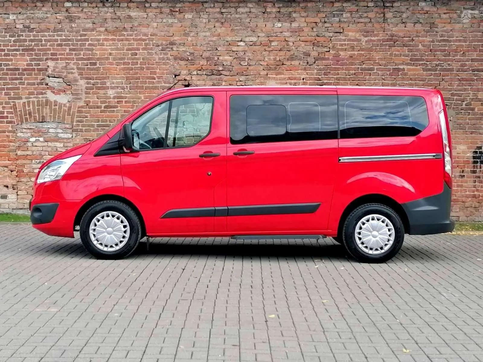 Ford Tourneo Custom