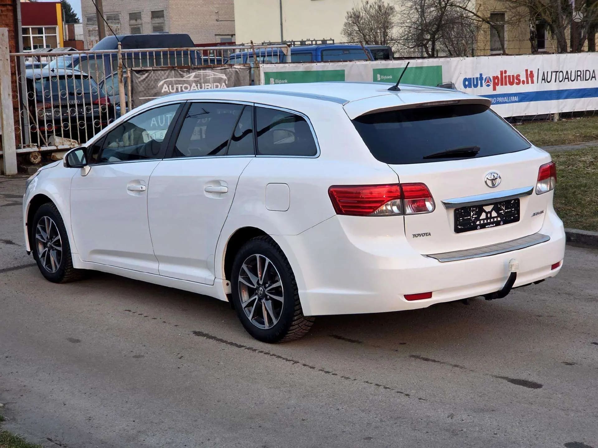 Toyota Avensis