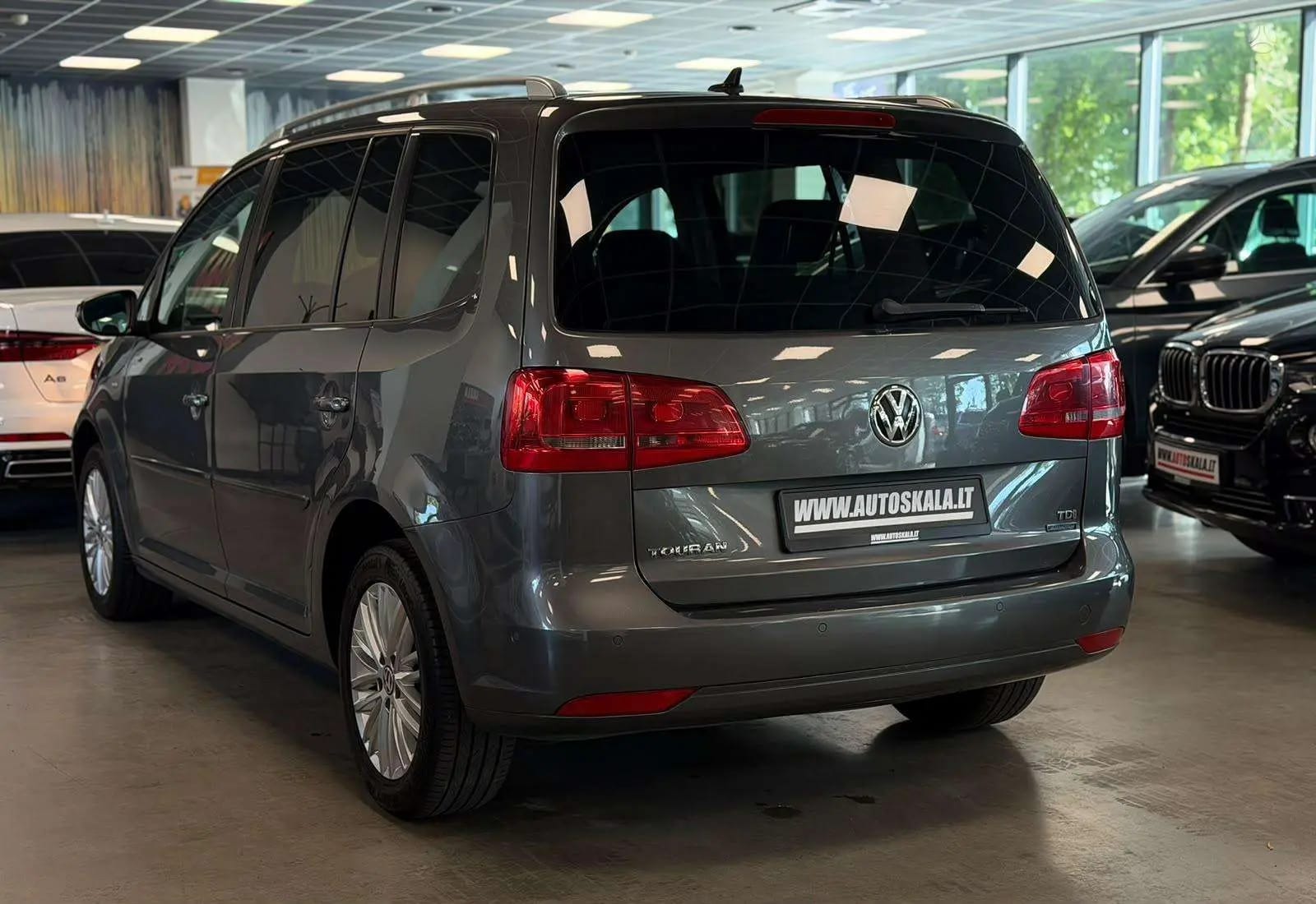 Volkswagen Touran