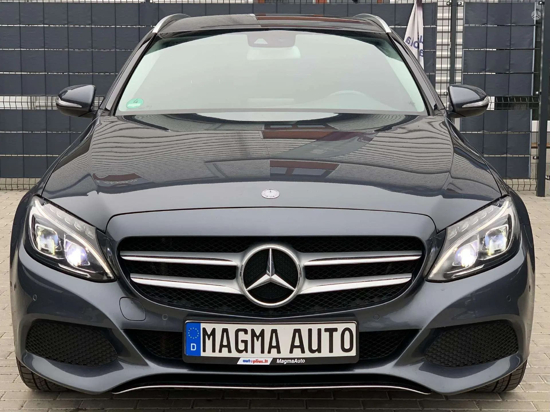 Mercedes-Benz C 220