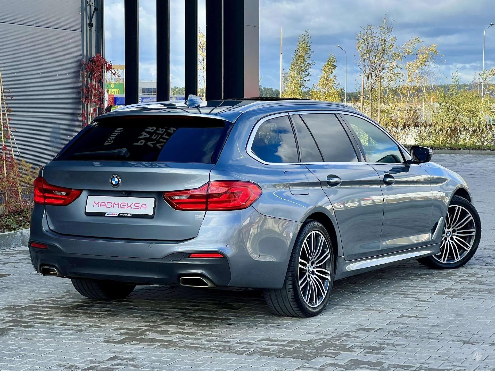 BMW 530