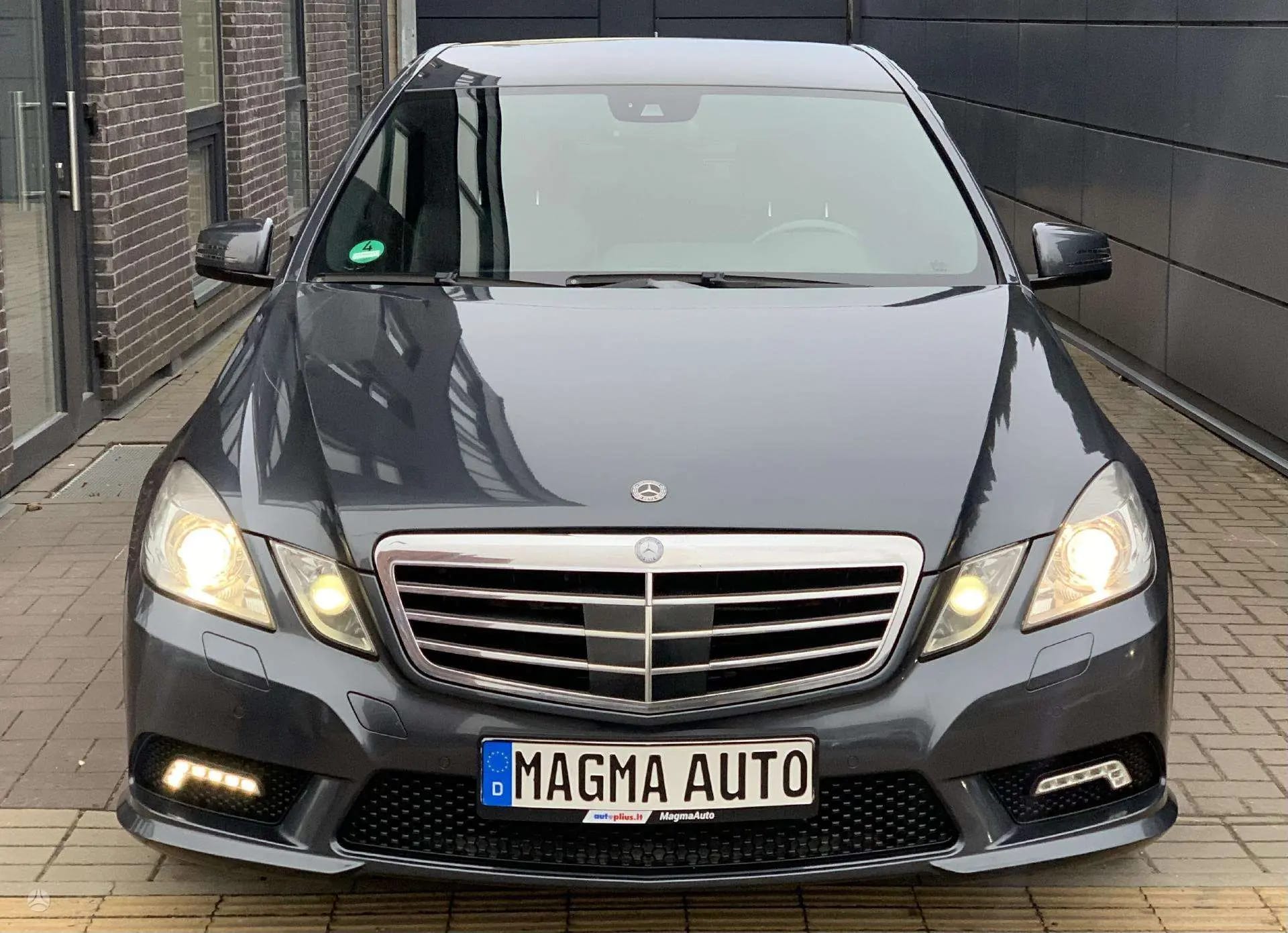 Mercedes-Benz E 350