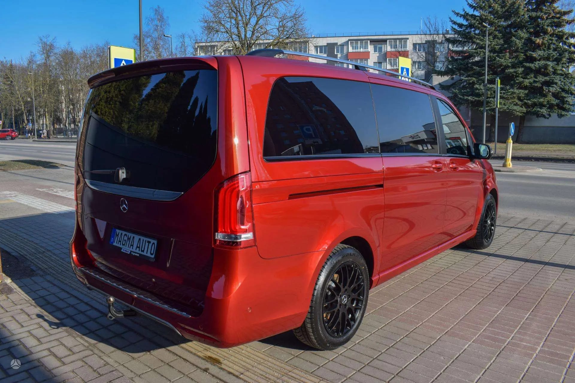 Mercedes-Benz V 250