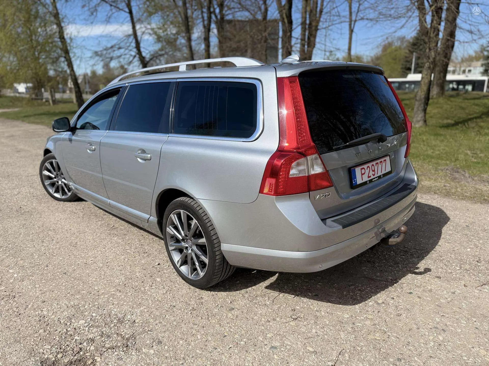 Volvo V70