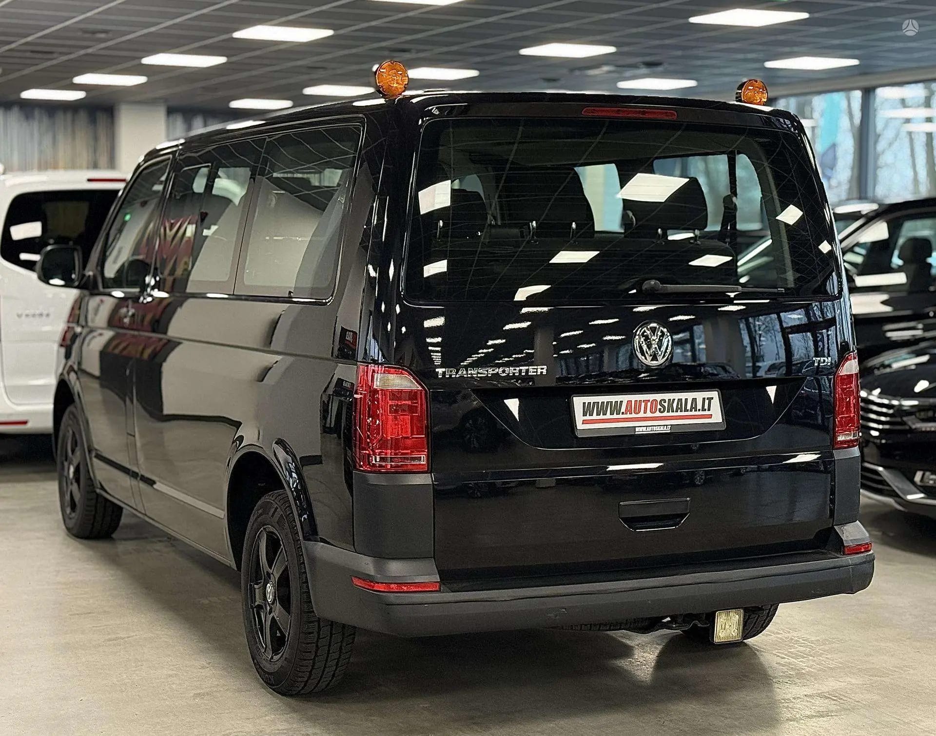 Volkswagen Shuttle