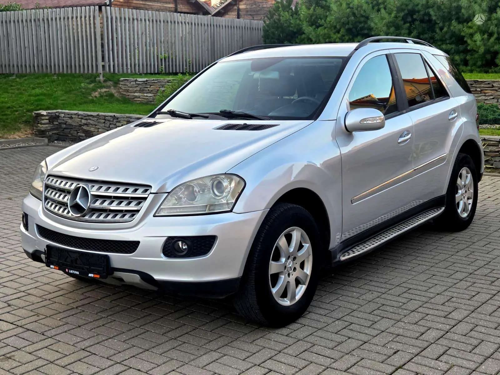 Mercedes-Benz ML 320