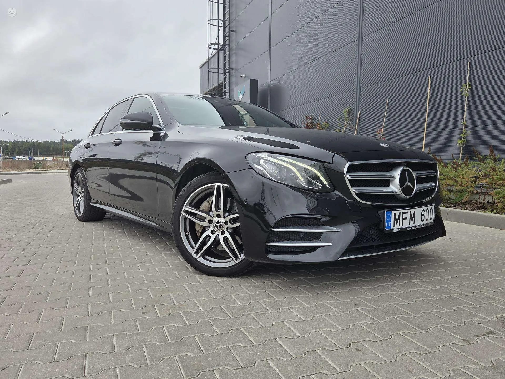 Mercedes-Benz E 220