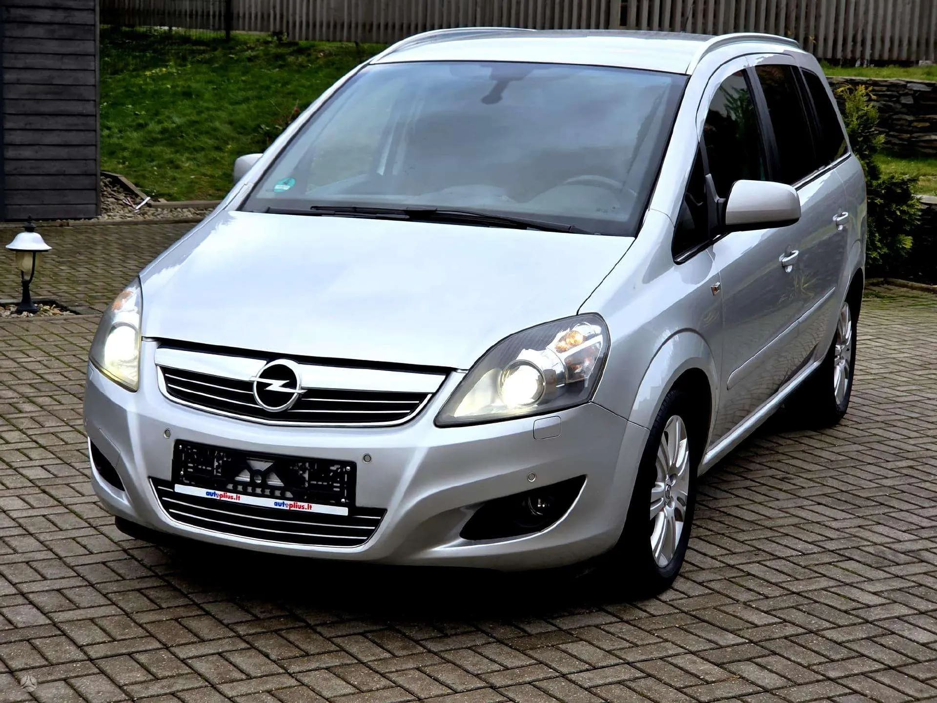 Opel Zafira