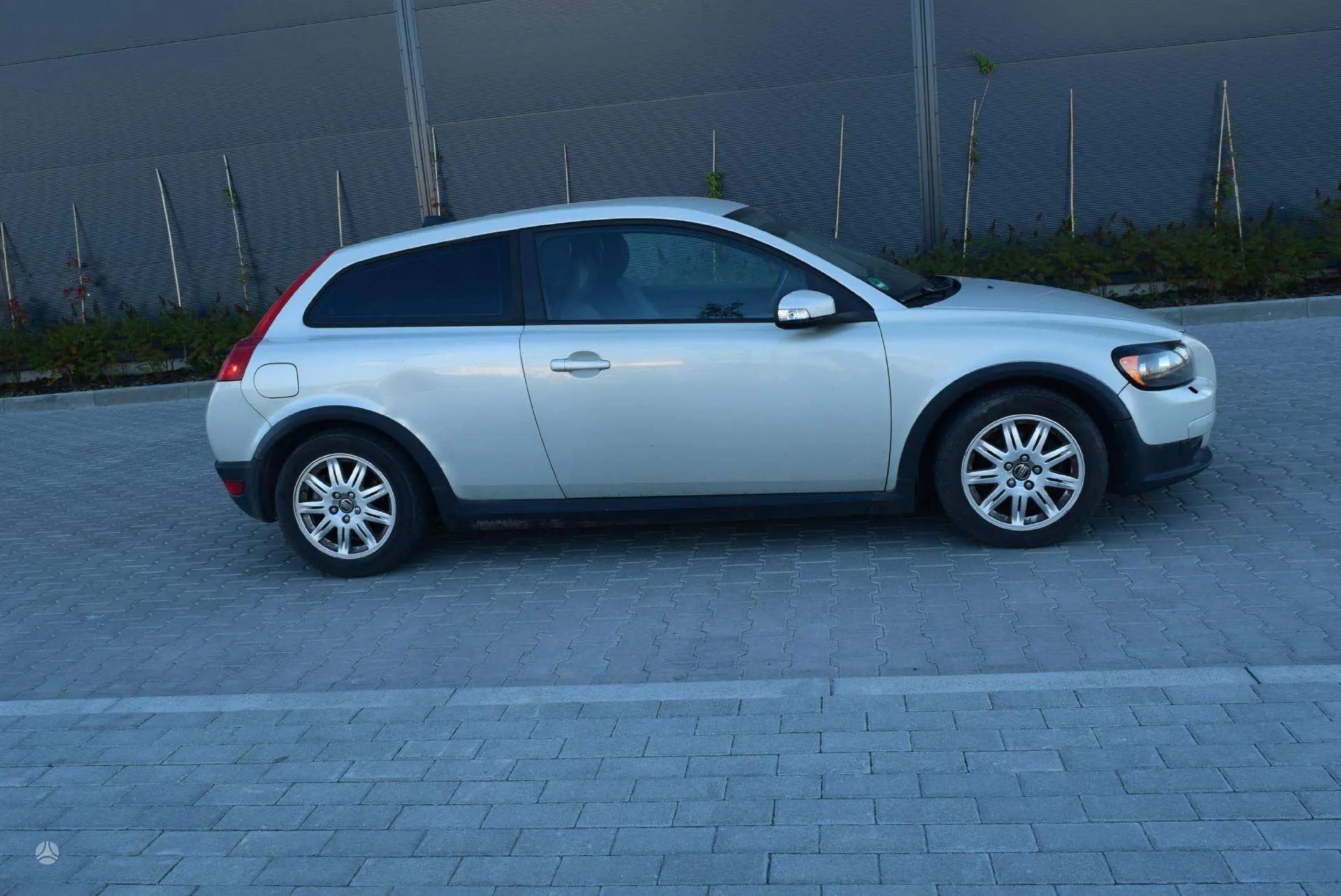 Volvo C30