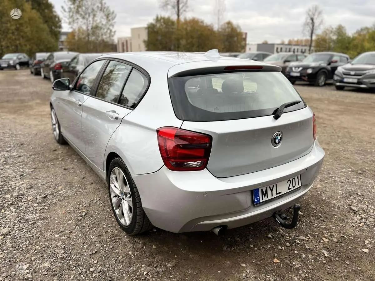 BMW 118