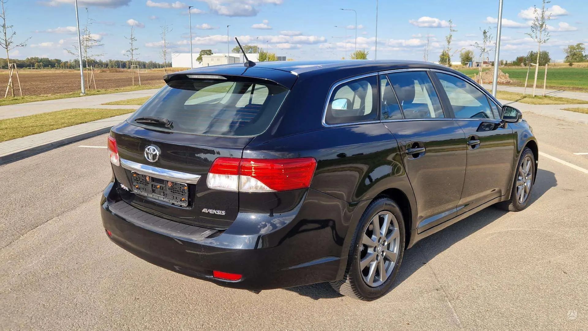 Toyota Avensis