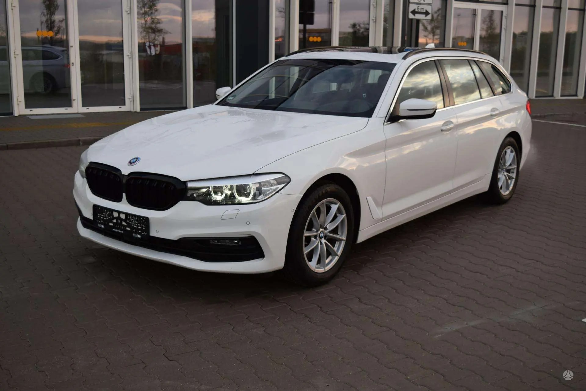 BMW 520