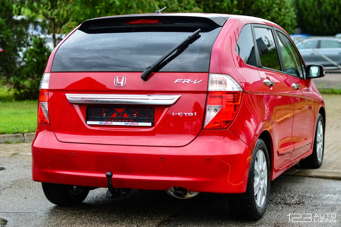 Honda FR-V