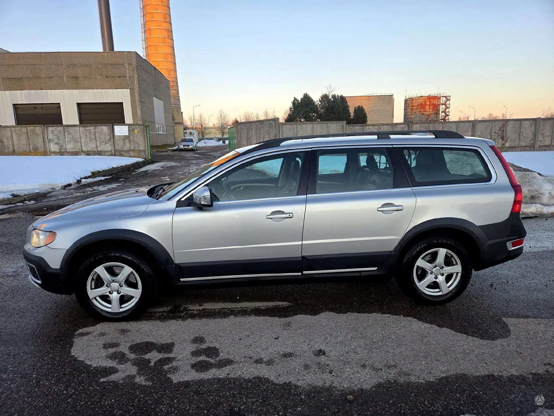 Volvo XC70