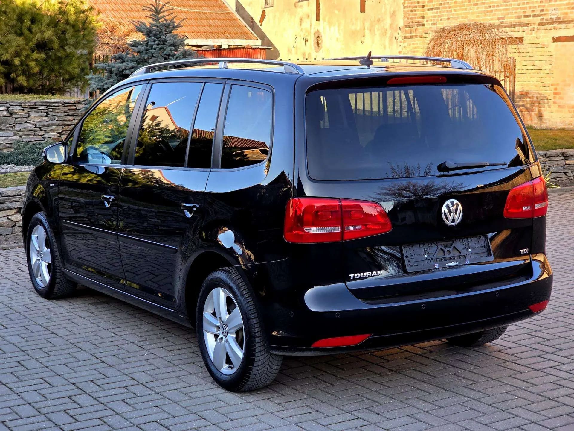 Volkswagen Touran