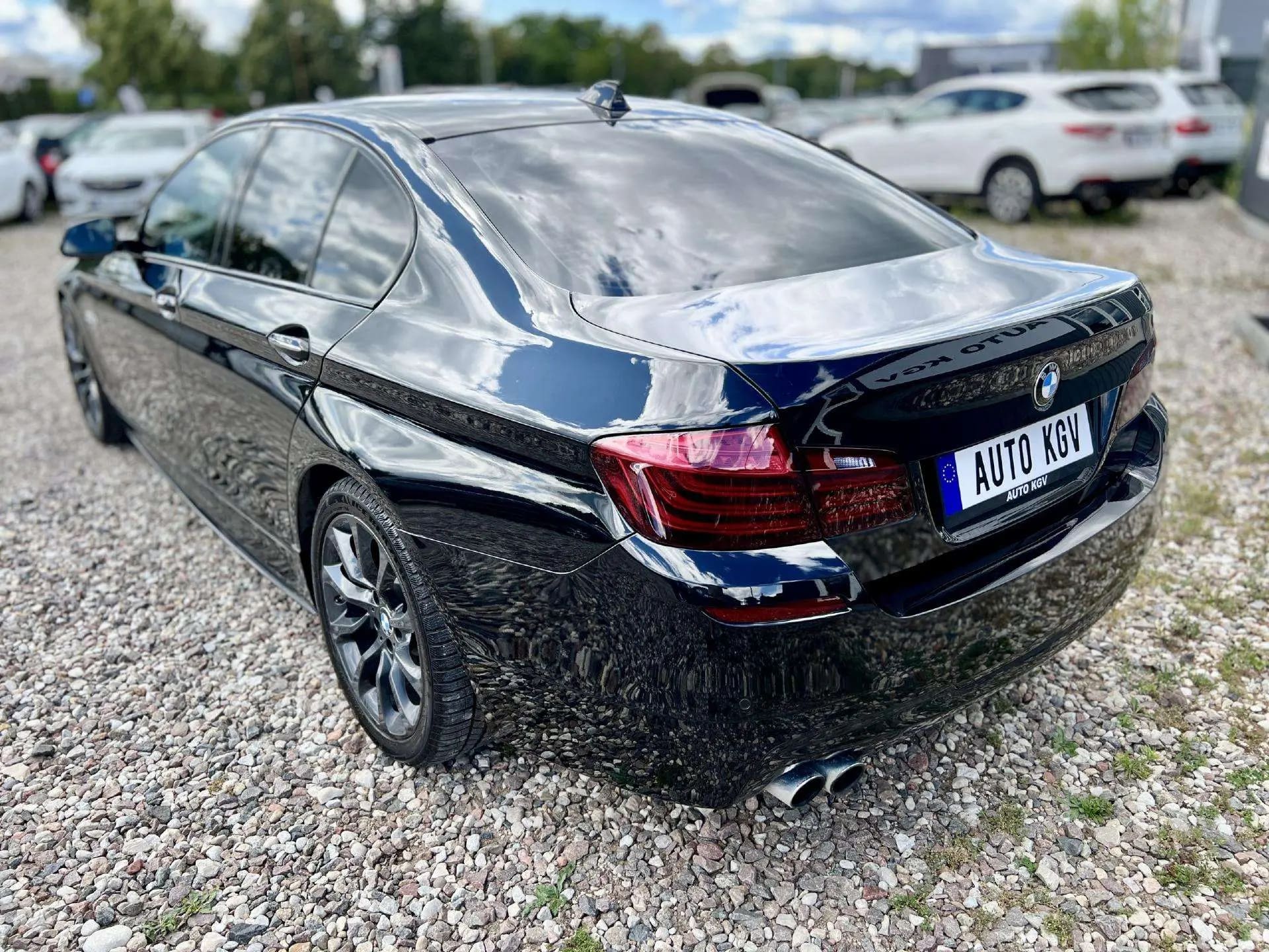 BMW 528