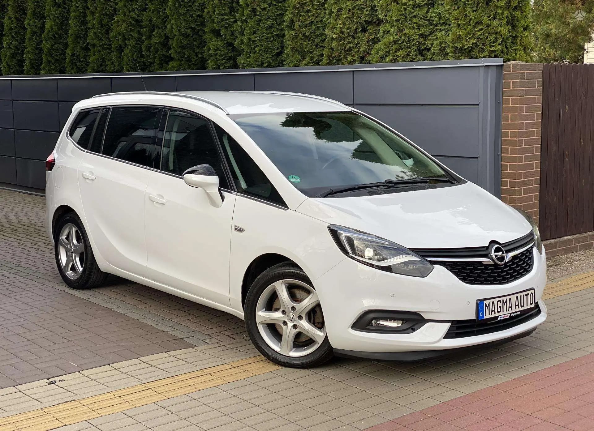 Opel Zafira Tourer