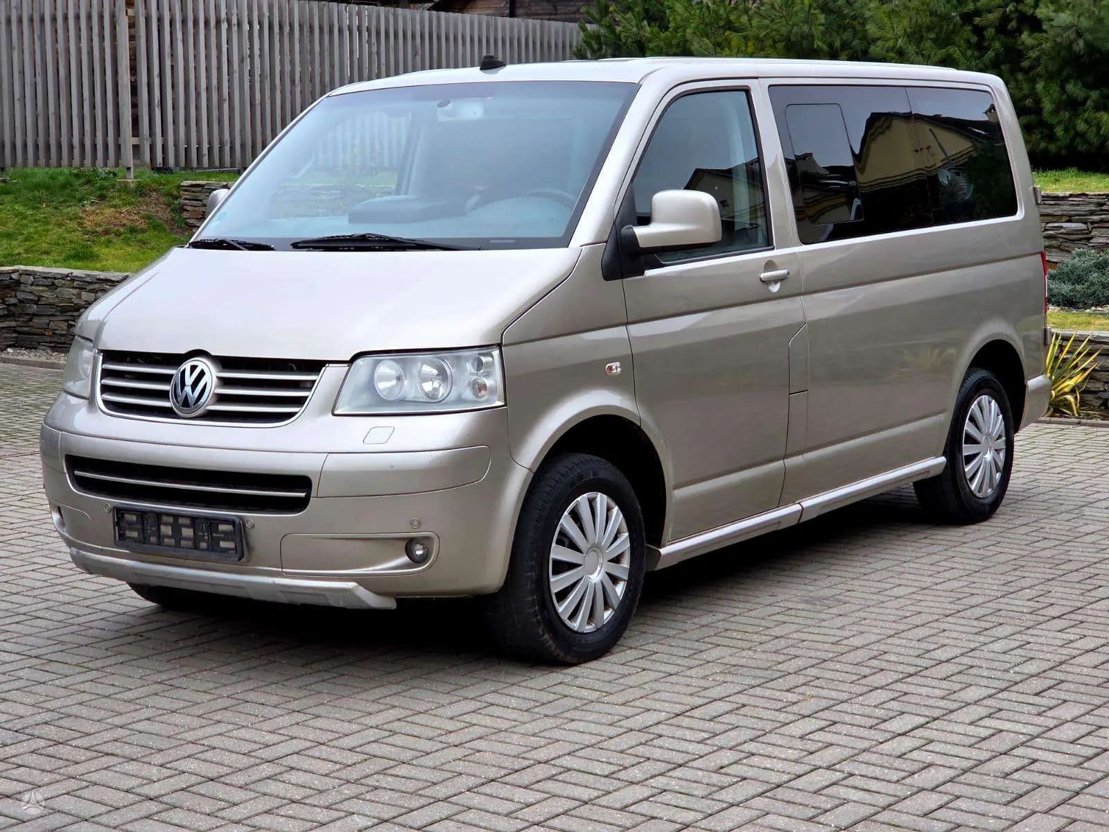 Volkswagen Caravelle