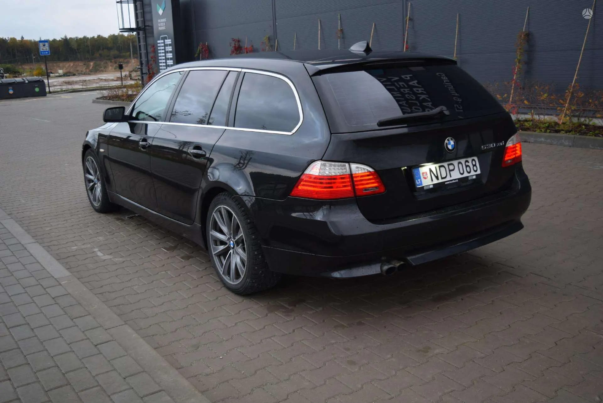 BMW 530