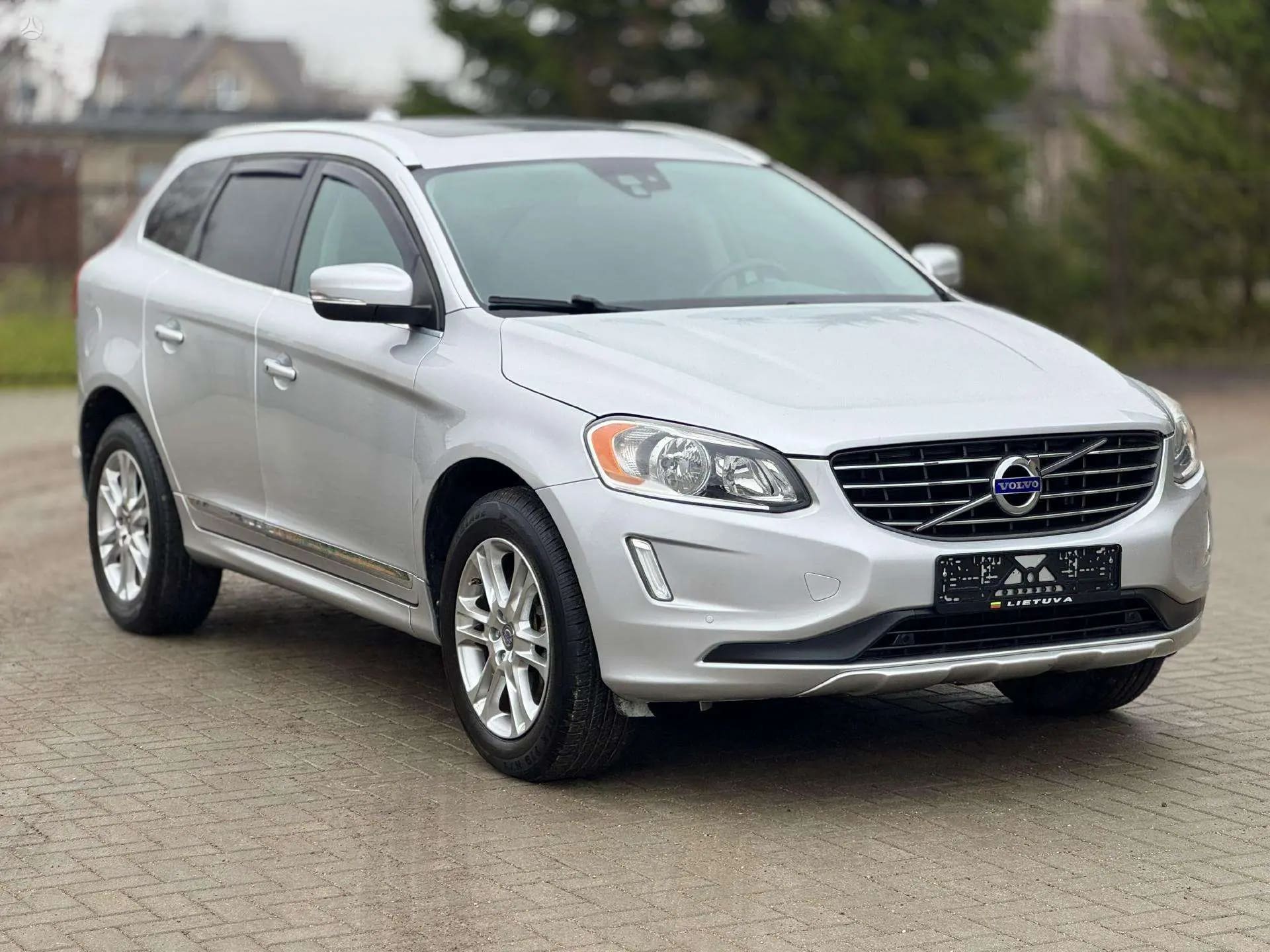Volvo XC60