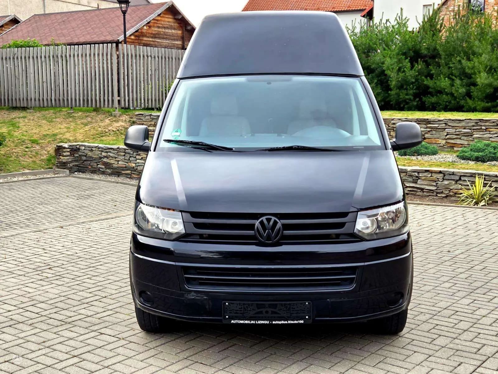 Volkswagen Shuttle
