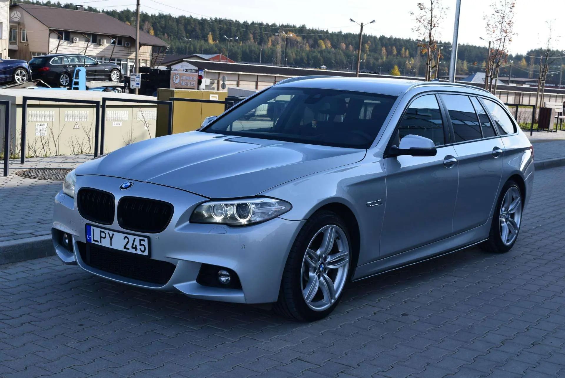 BMW 525