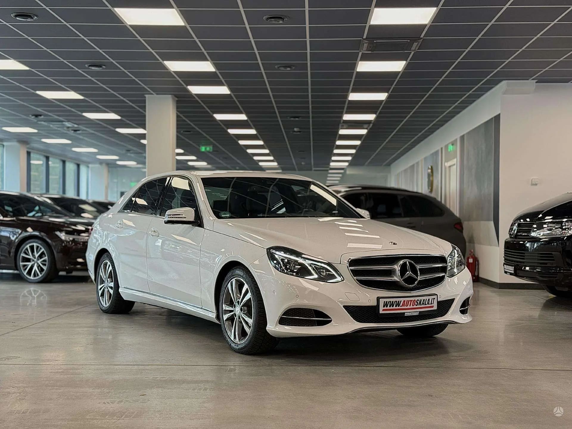 Mercedes-Benz E 220