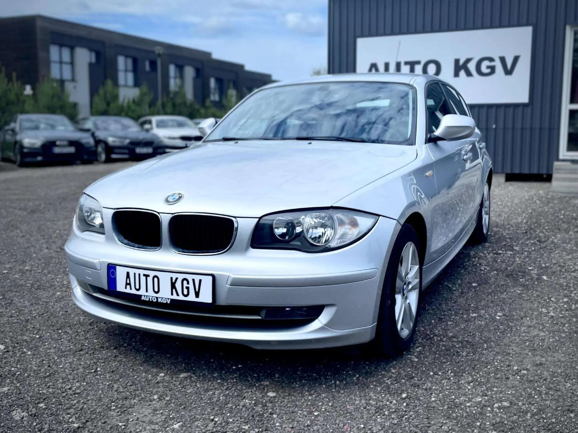 BMW 118