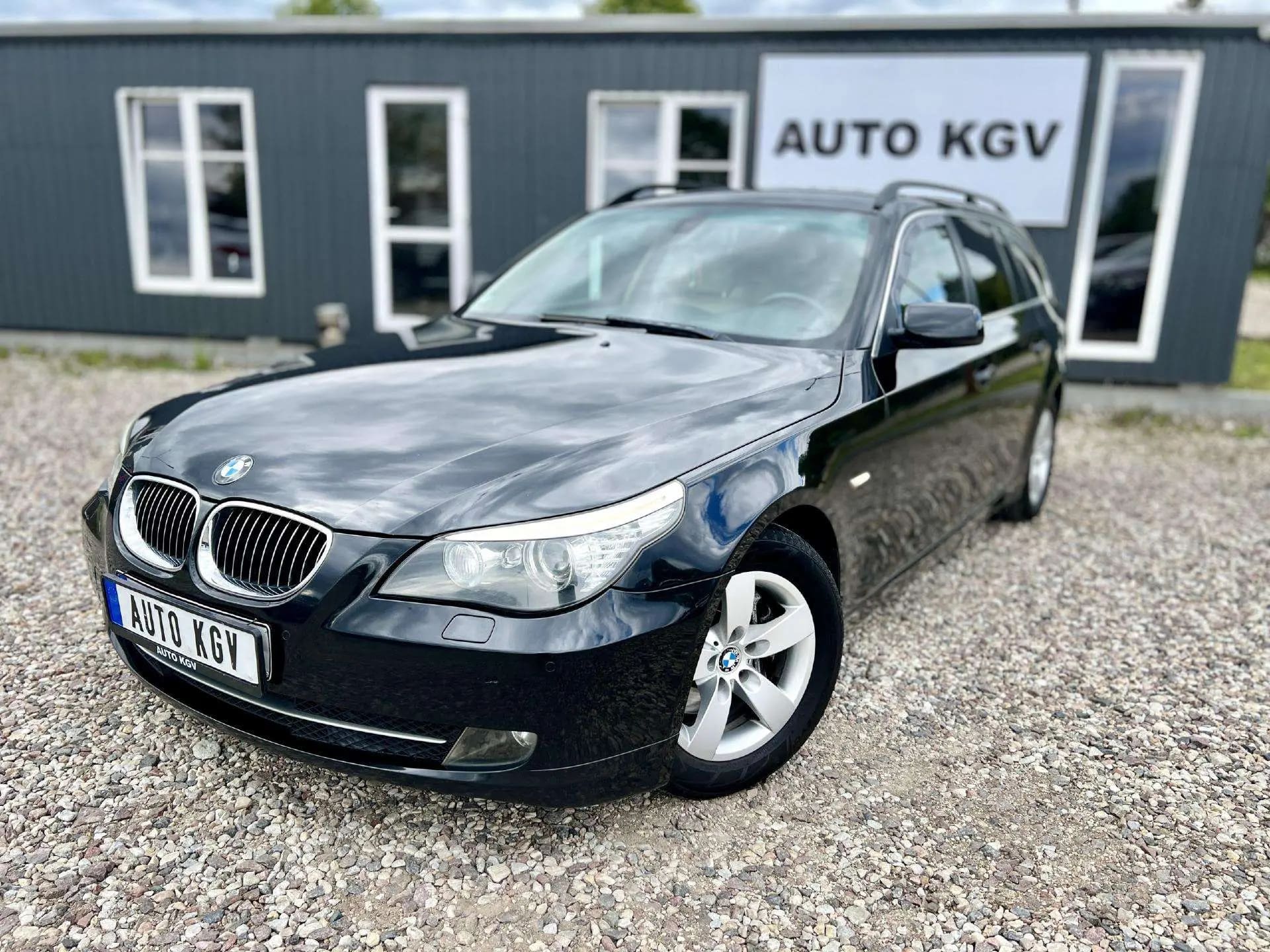 BMW 525
