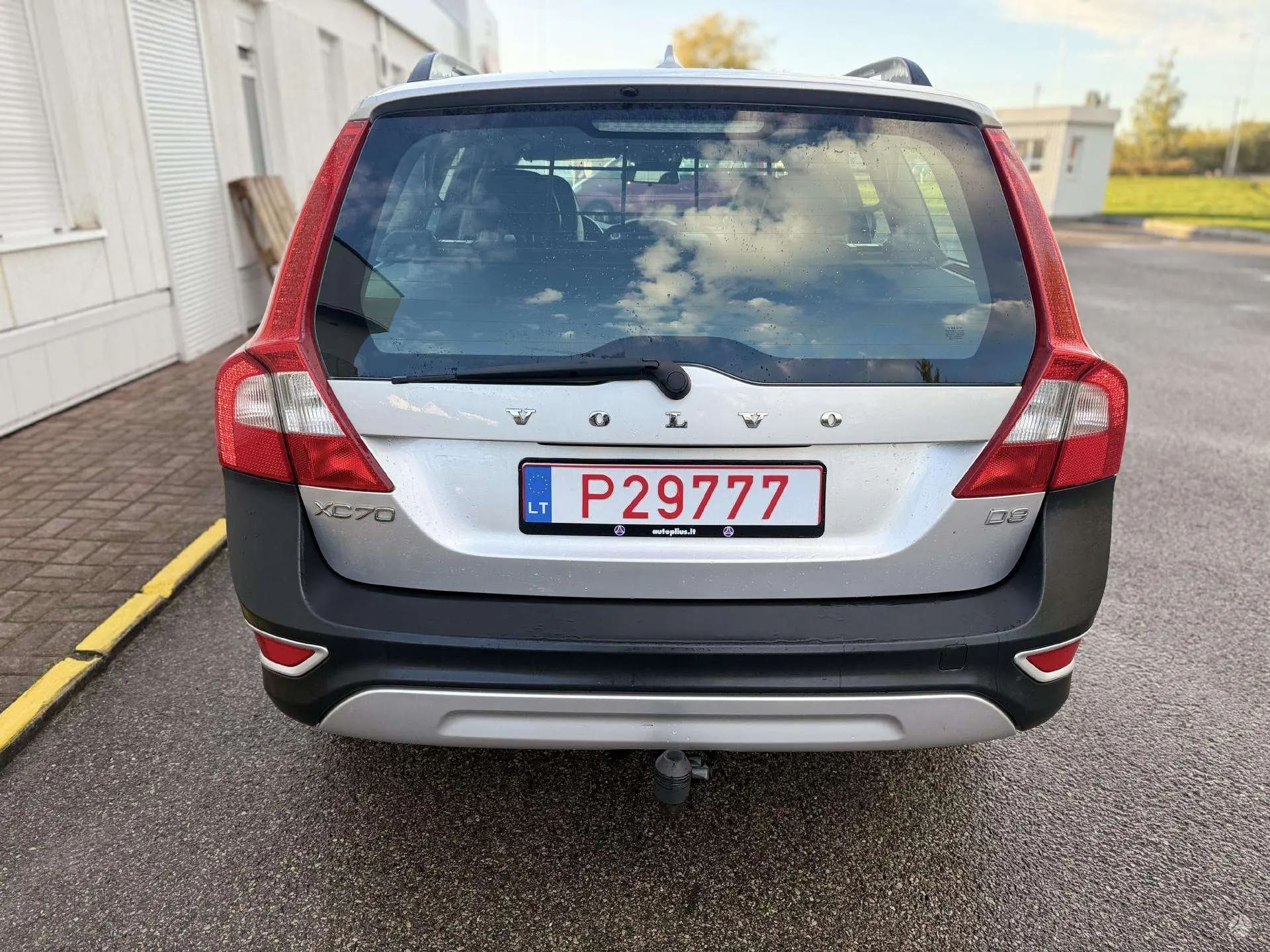Volvo XC70