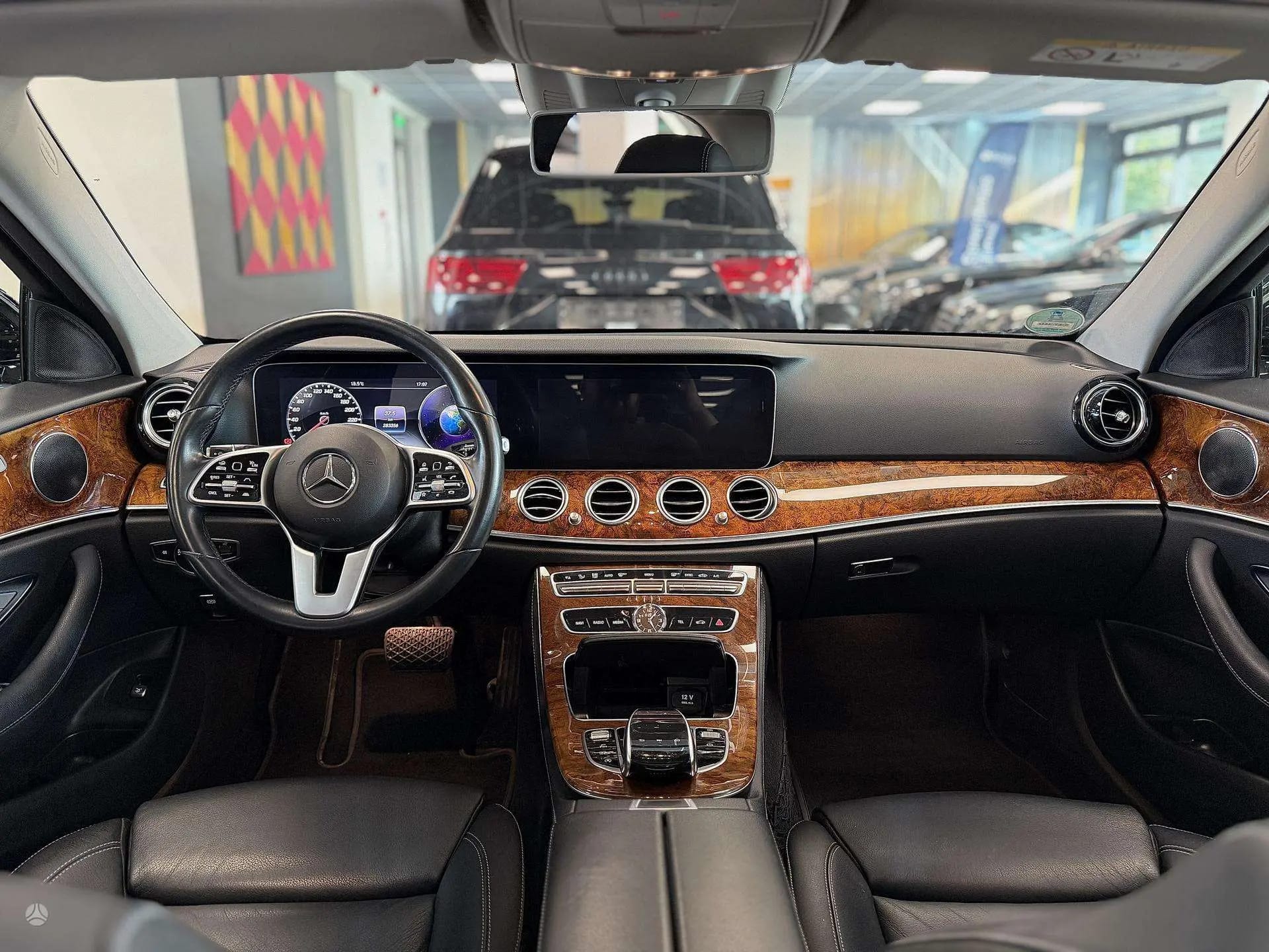 Mercedes-Benz E 400