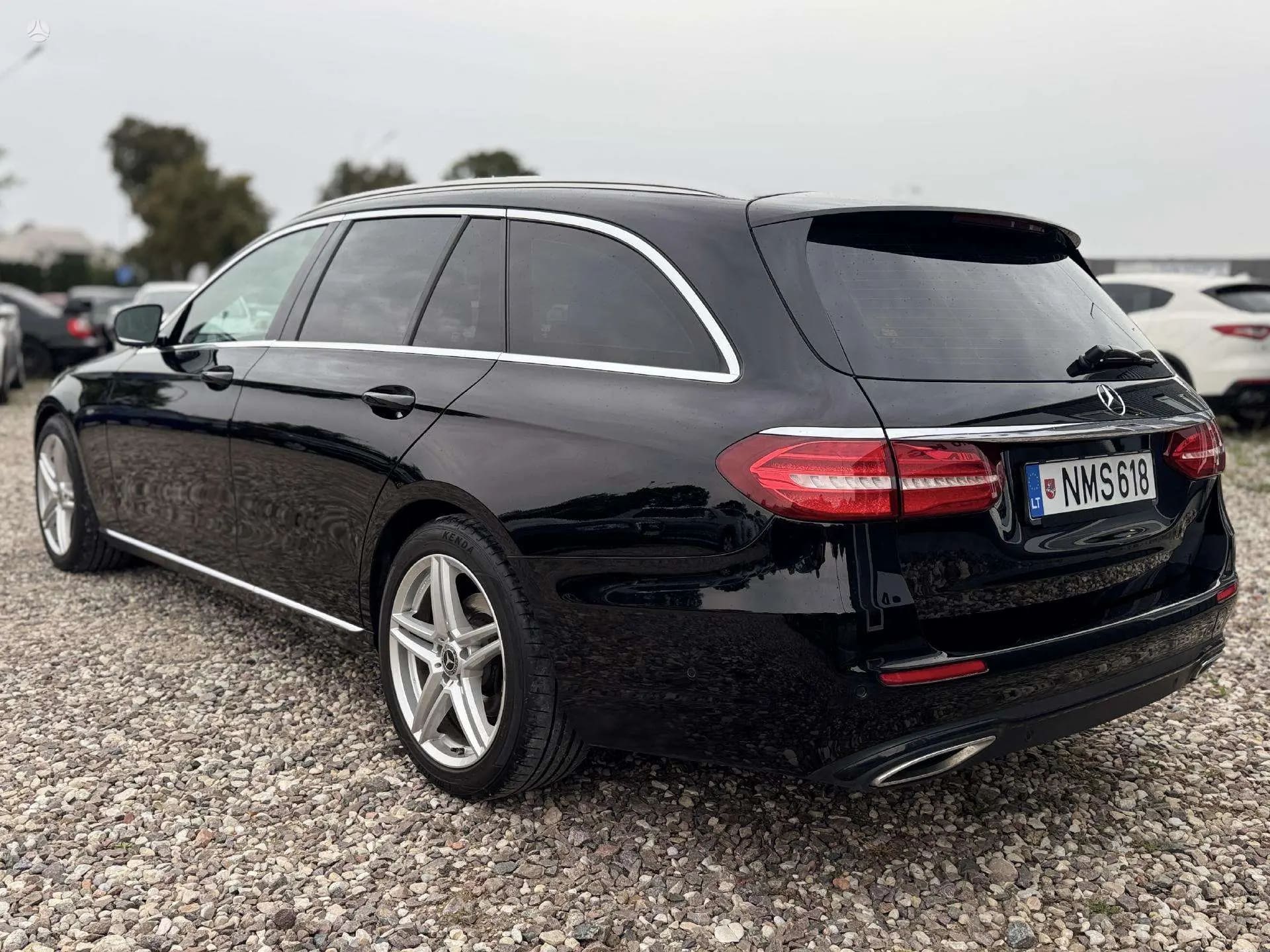 Mercedes-Benz E 200