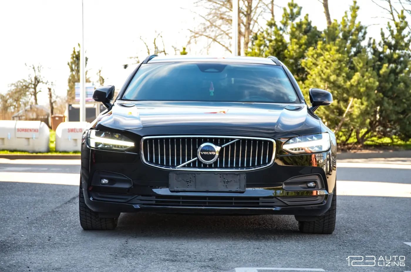 Volvo V90