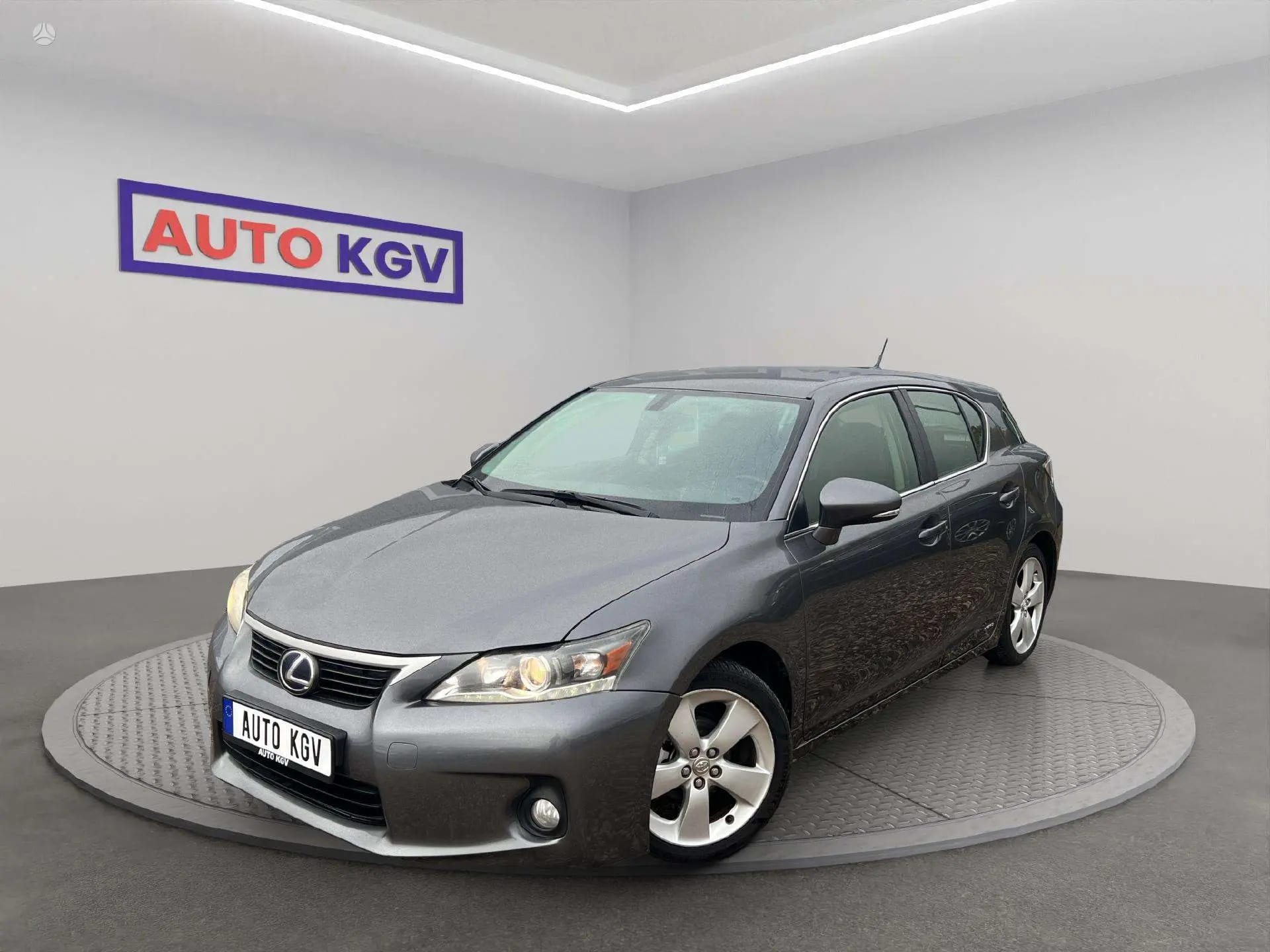 Lexus CT 200h