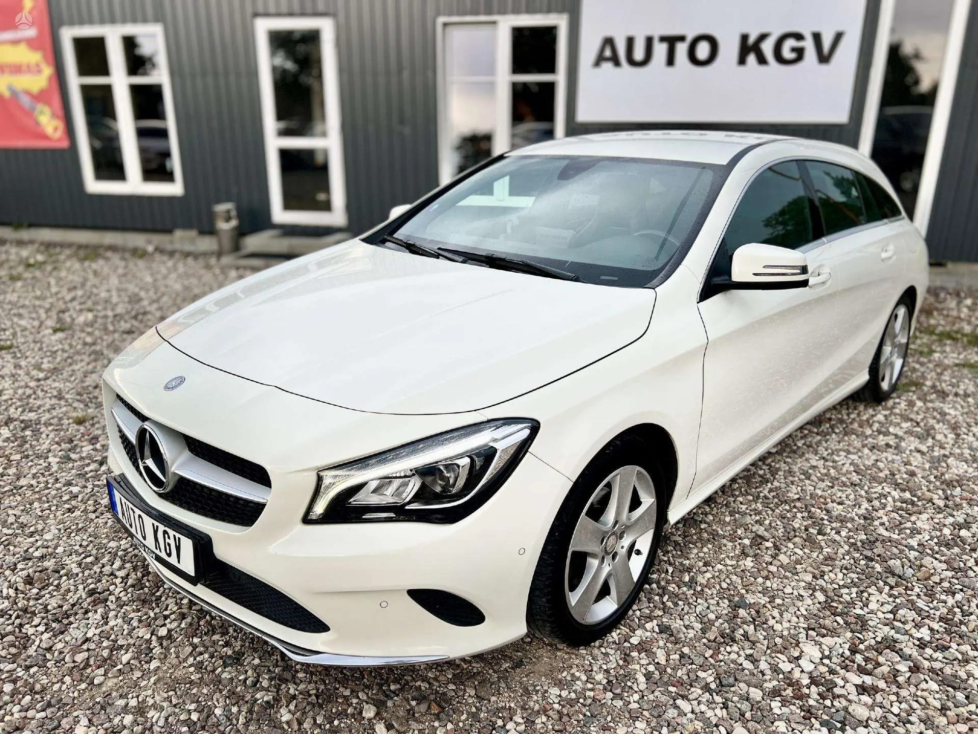 Mercedes-Benz CLA 180