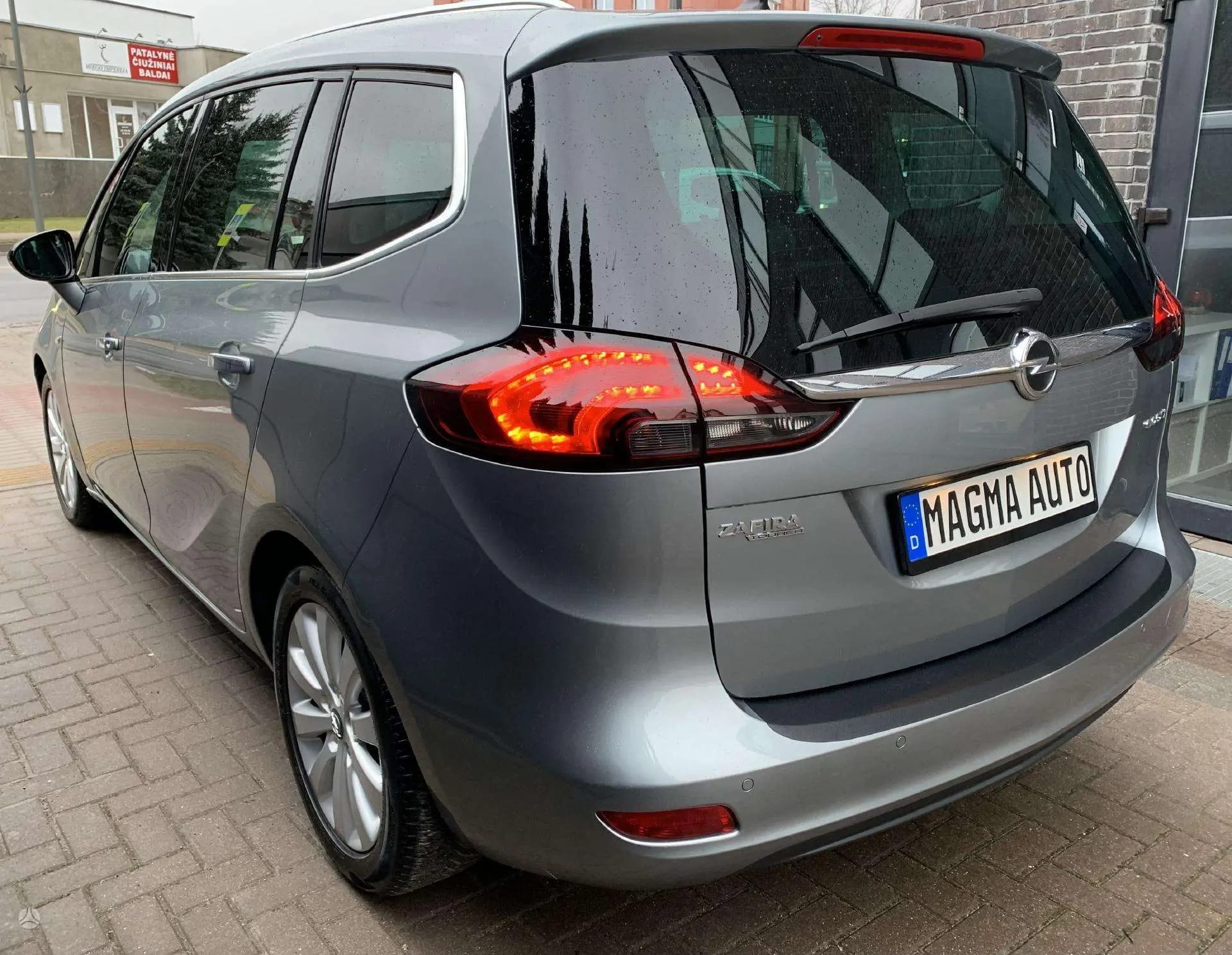 Opel Zafira Tourer