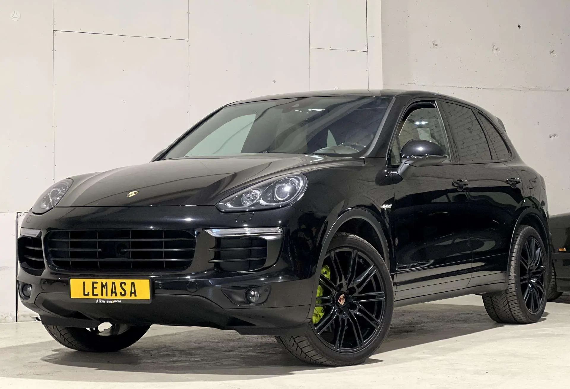 Porsche Cayenne