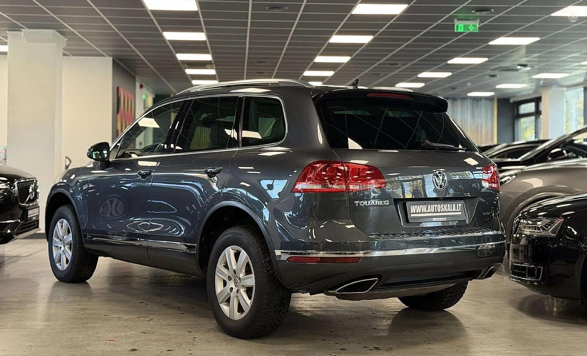Volkswagen Touareg