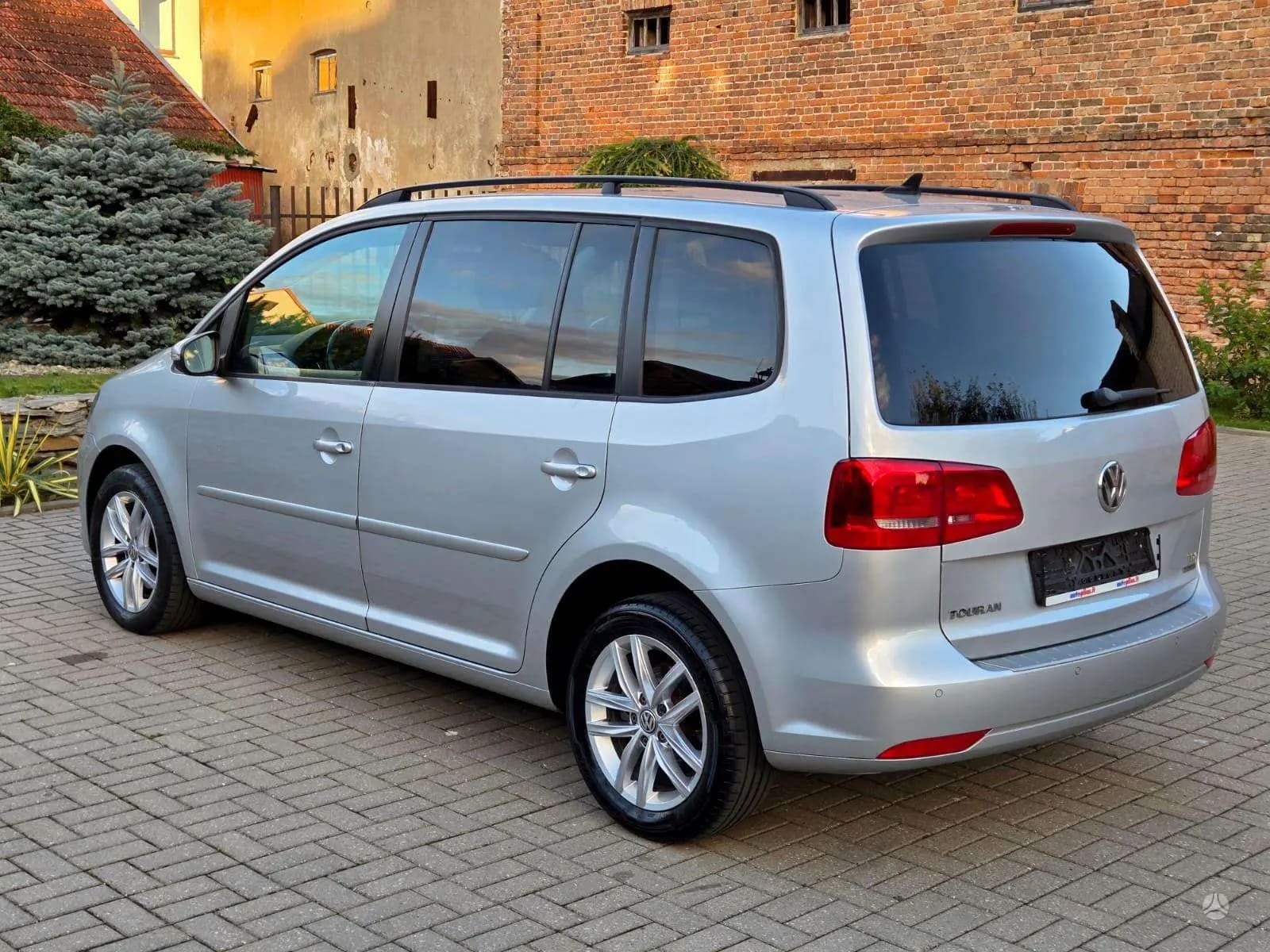 Volkswagen Touran