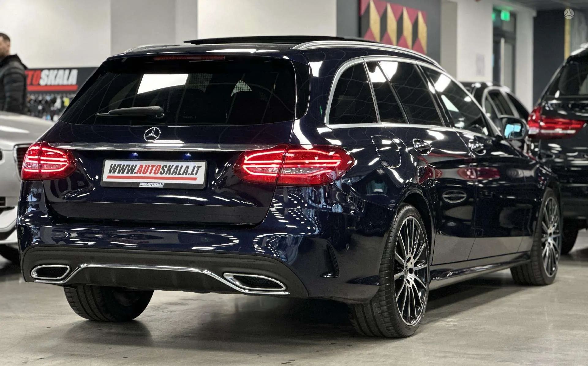 Mercedes-Benz C 300