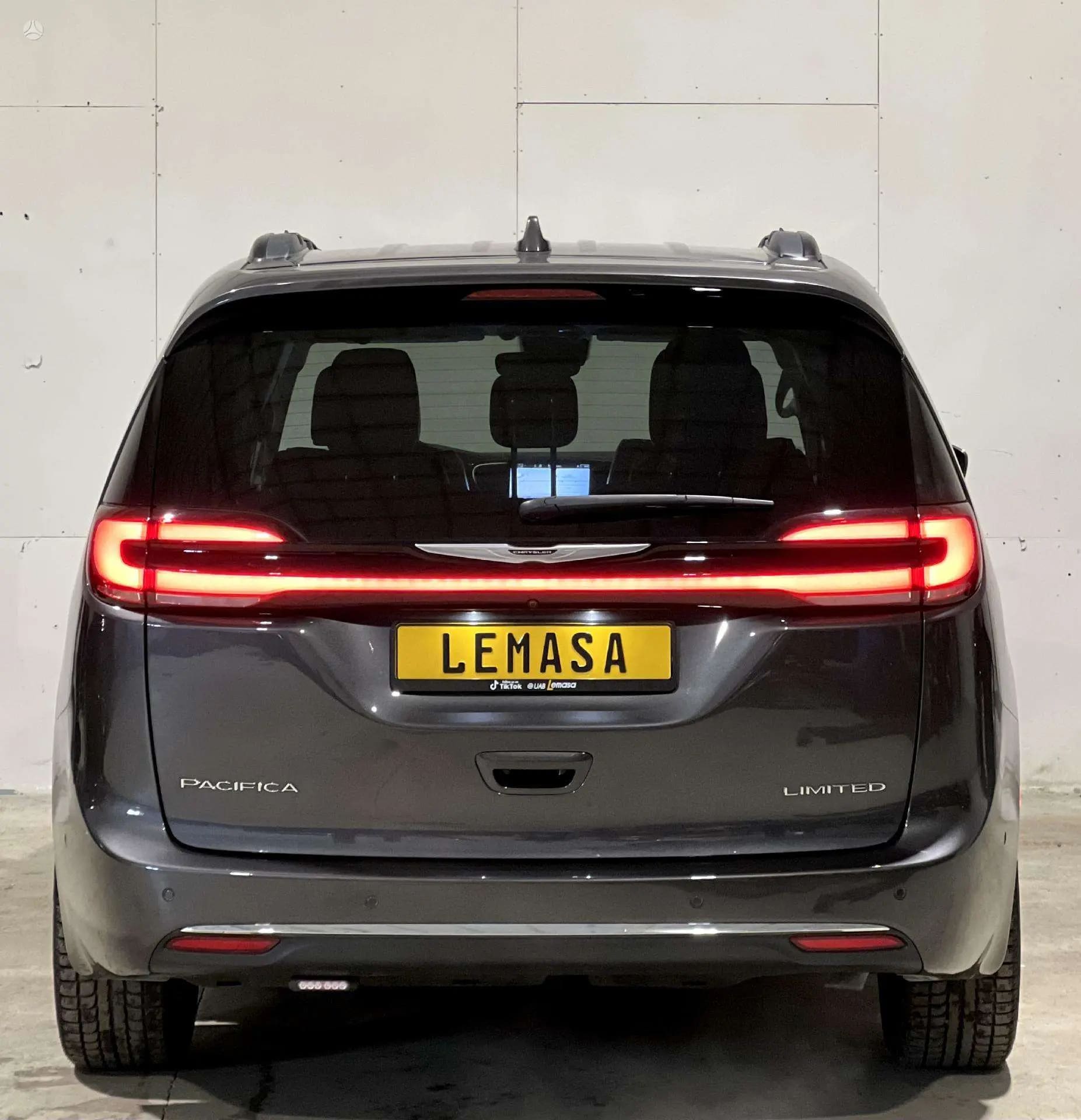 Chrysler Pacifica