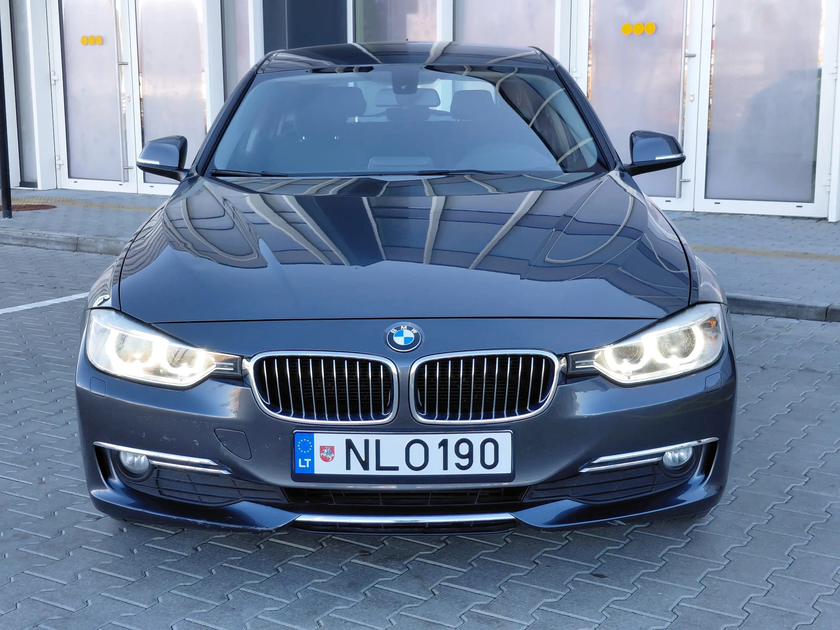 BMW 318