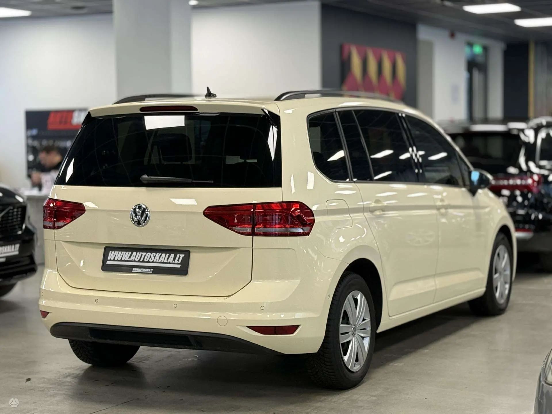 Volkswagen Touran