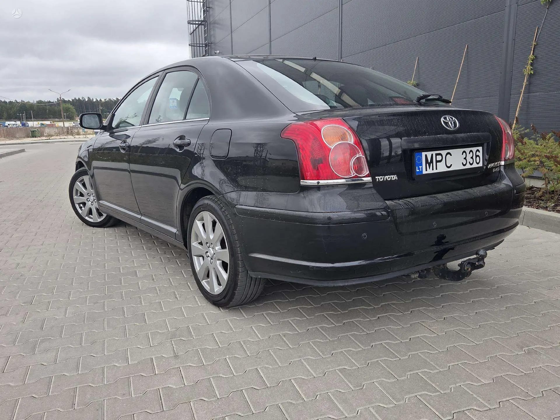 Toyota Avensis