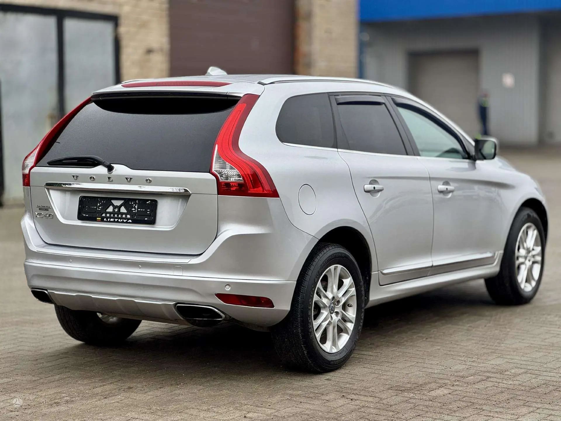 Volvo XC60