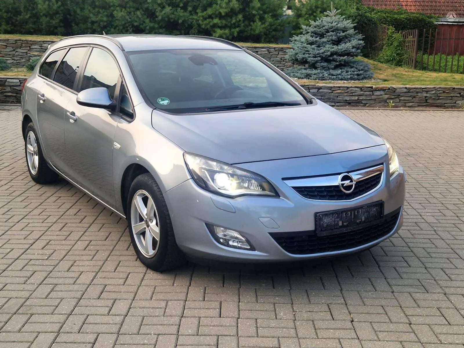Opel Astra