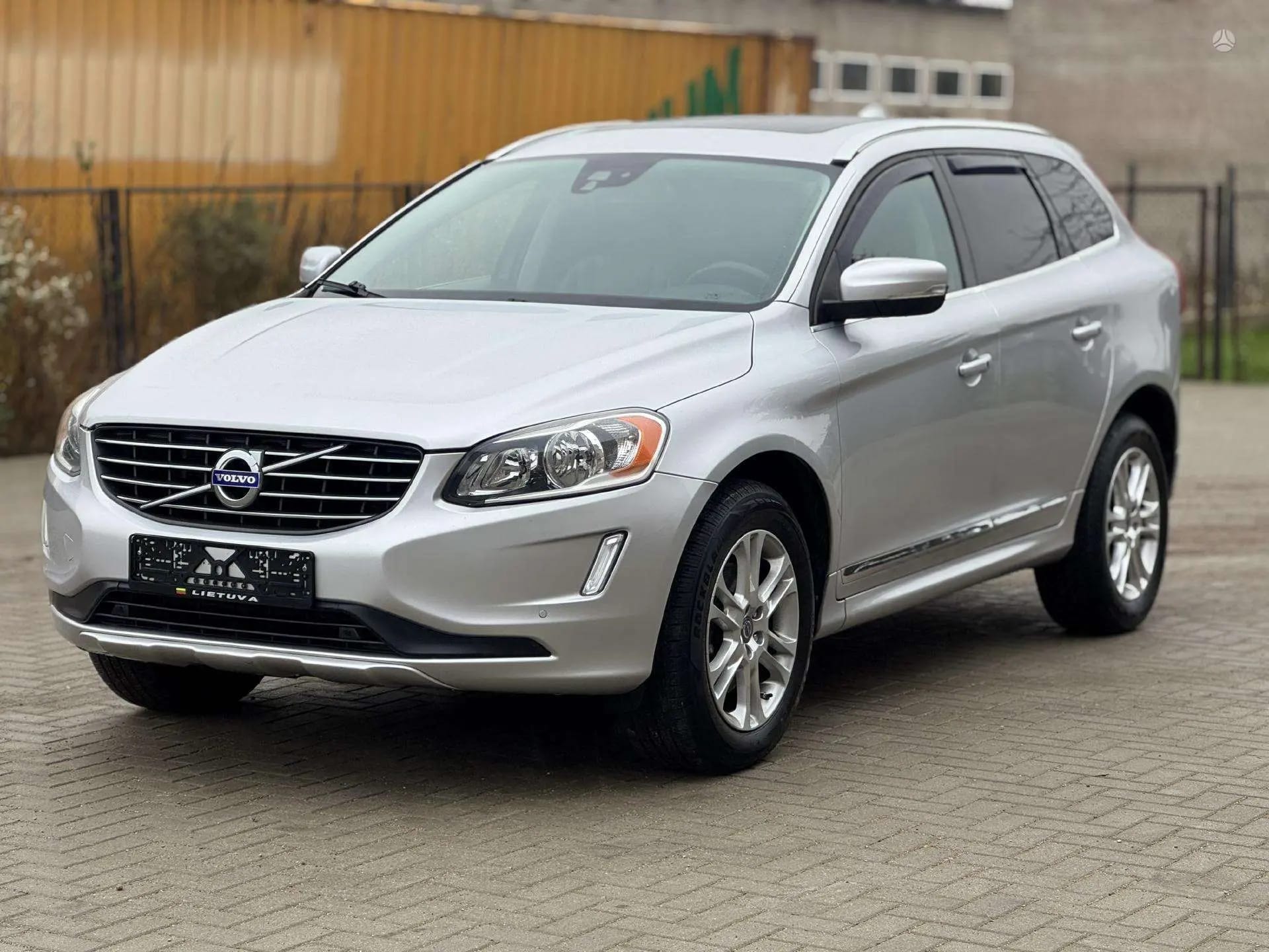 Volvo XC60